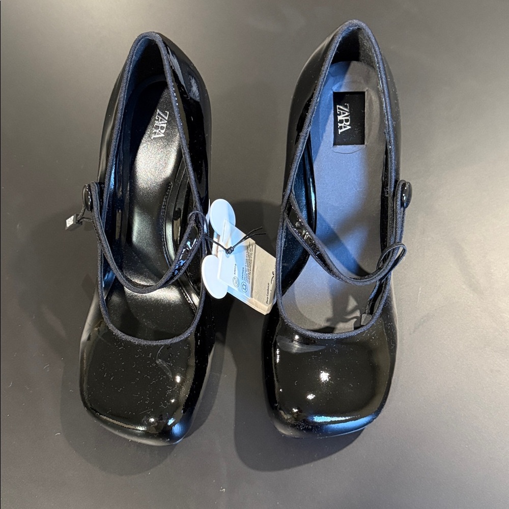 ZARA LEATHER HEELED STRAPPY SHOES FOR ZARA X DISNEY HARRY LAMBERT - Picture 8 of 11